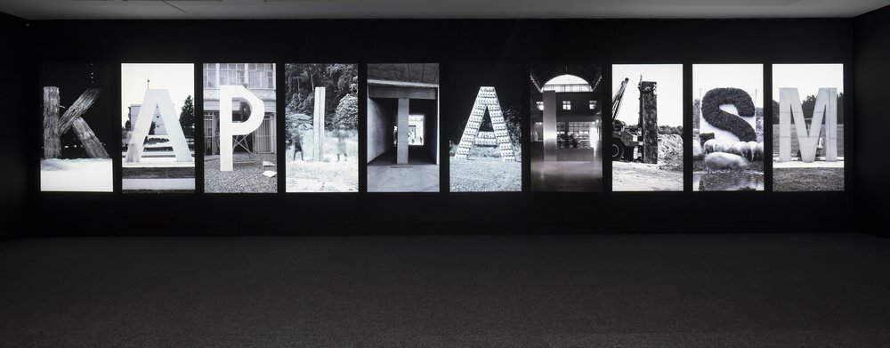 Santiago Sierra, Palabra Destruida (2010-2012) 
