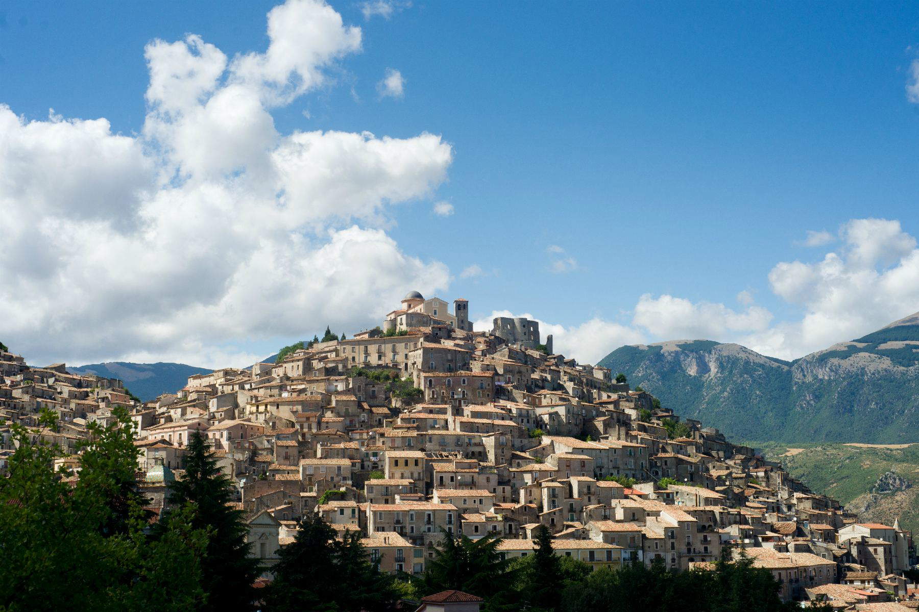 Pollino Park, what to see: 10 stops among villages, art and nature