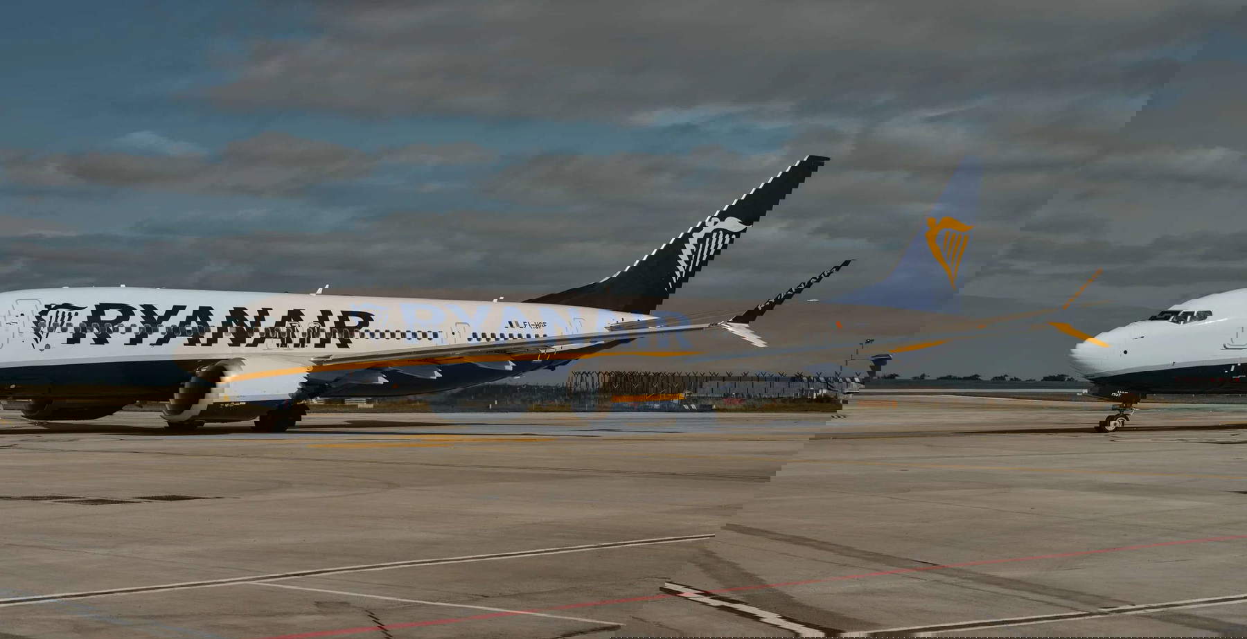 Ryanair contre le gouvernement pour l'augmentation de la surtaxe municipale sur les vols hors UE