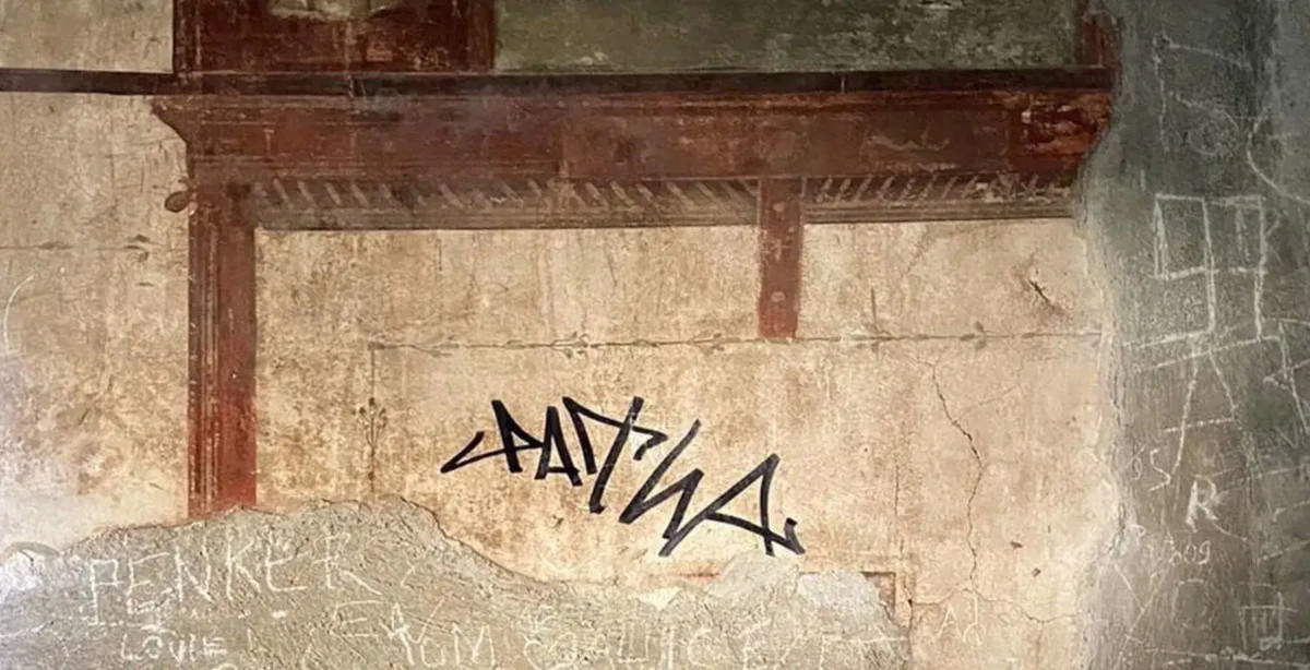 Herculanum, la Maison de l'Ermitage de bronze rouvre un an après avoir été vandalisée par un touriste 